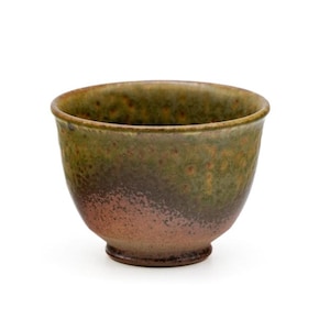 Japanische Teetasse - 心 Isshin - Aschgrün glasierte Tokoname-Yaki Yunomi - 120ml