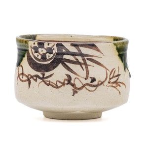 Japanese Matcha Bowl - 加藤辰陶 Katō Tatsutō - Classic Beige Green Ao-Oribe Chawan - 350ml