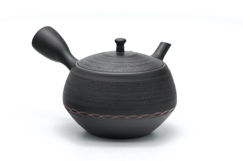Hokuryū Kiln Tokoname-yaki Teapot and Teacup - Thumbnail 2