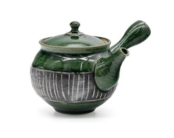 Japanese Kyusu - 前川淳蔵 Junzō Maekawa - Green Oribe Glazed Tokoname-yaki Teapot - 280ml