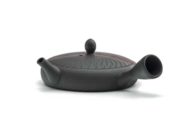 Gyokko Tokoname-yaki Teapot - Thumbnail 3