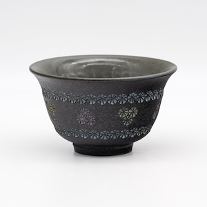 Japanese Teacup - 井栗敏也 Igura Toshiya - Blue Pink Floral Kiyomizu Yunomi - 100ml
