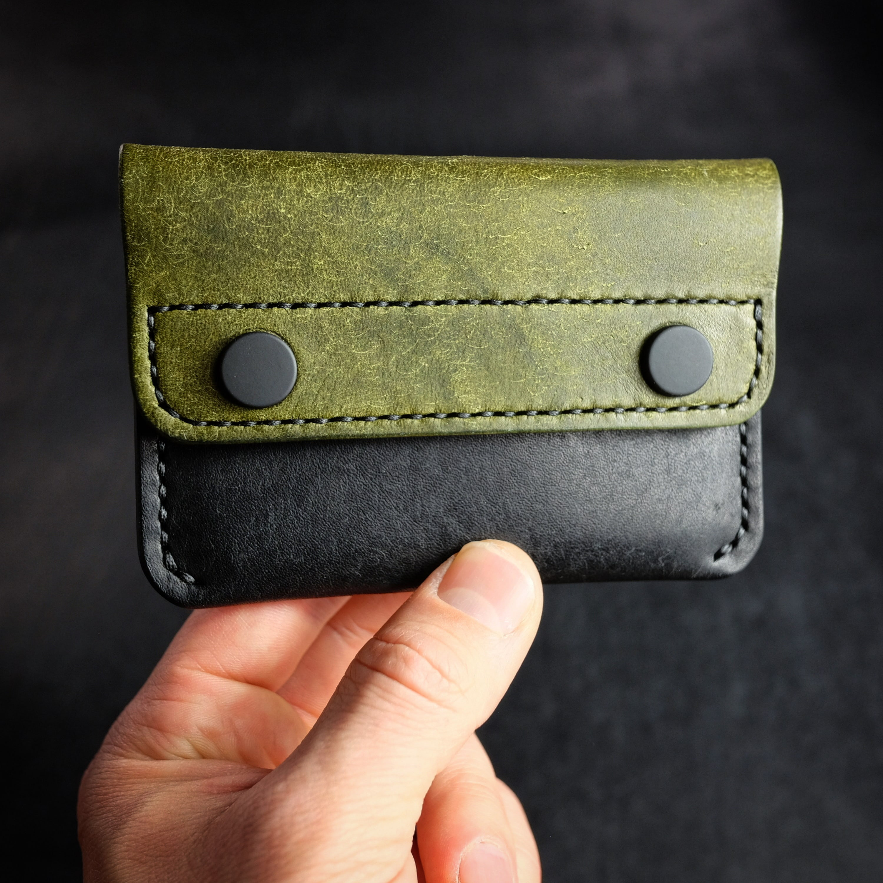 Black Leather Trifold Key Holder Wallet With Dual Change Pouches