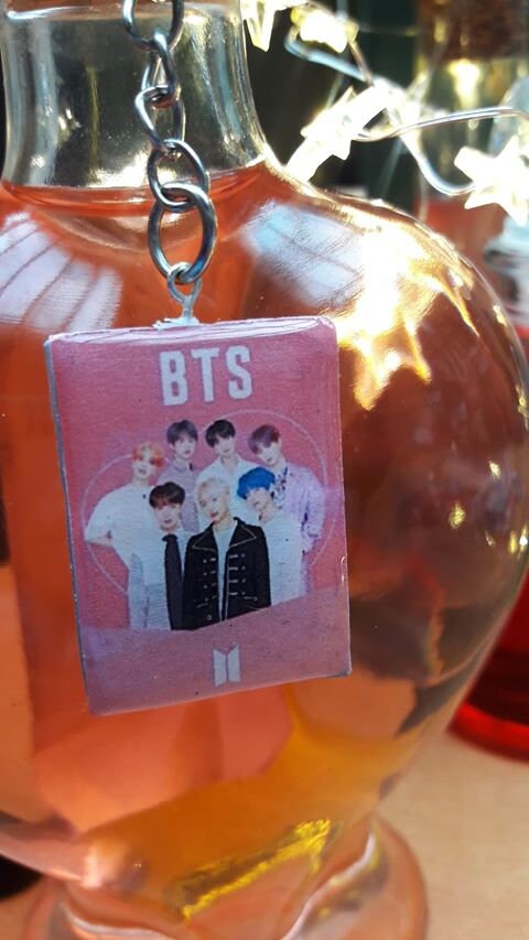 防弾少年団 BTS 2ND MUSTER フェイス キーリング ナム グク BTS 2nd Muster Key Ring Set D V Taehyung And Emblem | eBay