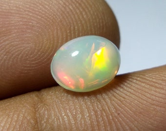 Ethiopian Opal Stone Oval Cabochon Ethiopian Opal Flashy Opal 2 Cts 14X7.5X4mm PG-1350
