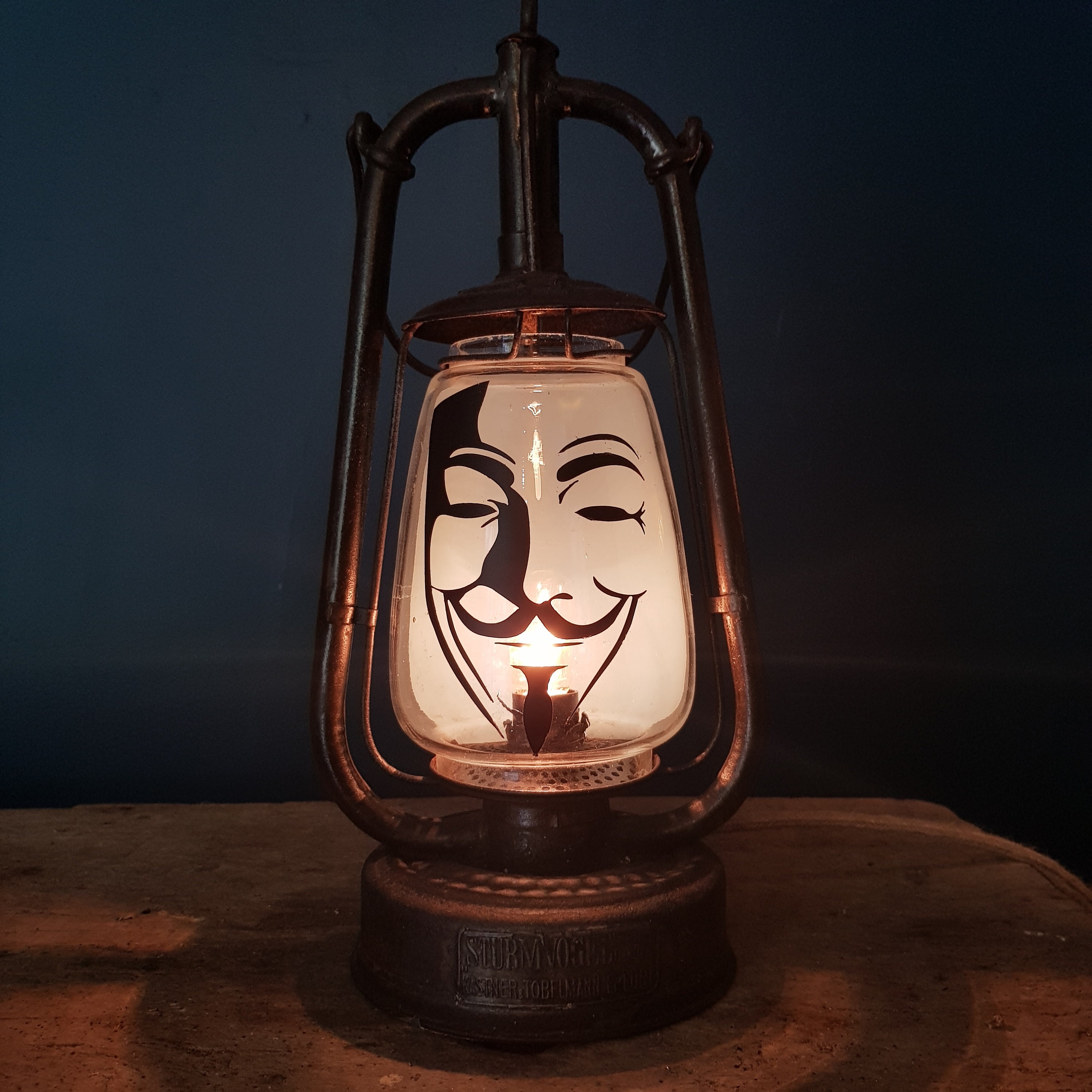 Lampe Tempête Anonymous Vintage Couleur Bleu.