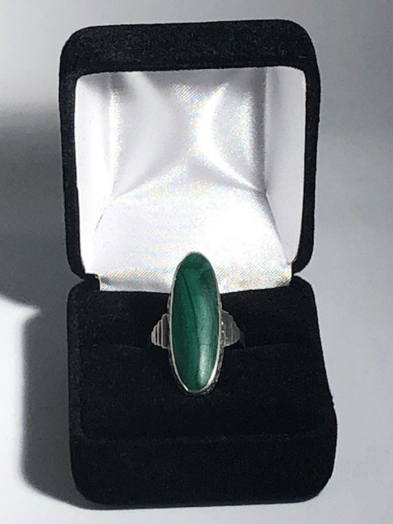 Vintage STERLING and MALACHITE Mexican Ring (circ… - image 7
