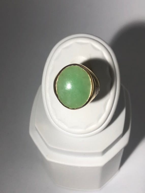1960 14K Yellow Gold and Jadeite MEN'S RING - CHE… - image 9