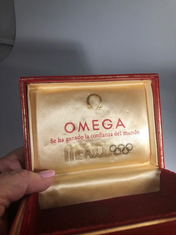 Extremely RARE Vintage OMEGA Real Leather Watch Box 