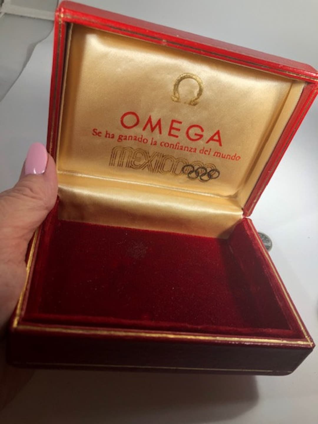 Extremely RARE Vintage OMEGA Real Leather Watch Box 