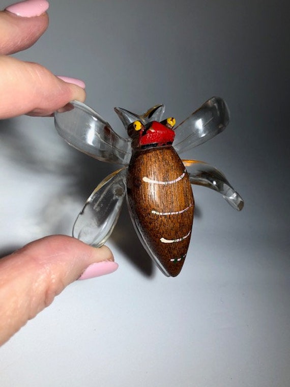 Lovely Vintage Clear LUCITE and WOOD BEE Pin (Cir… - image 1