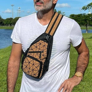 Man fanny outlet pack chest