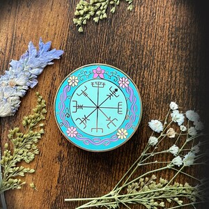 Viking Vegvisir Pin Protection Compass Lewis Chess Men Rook 