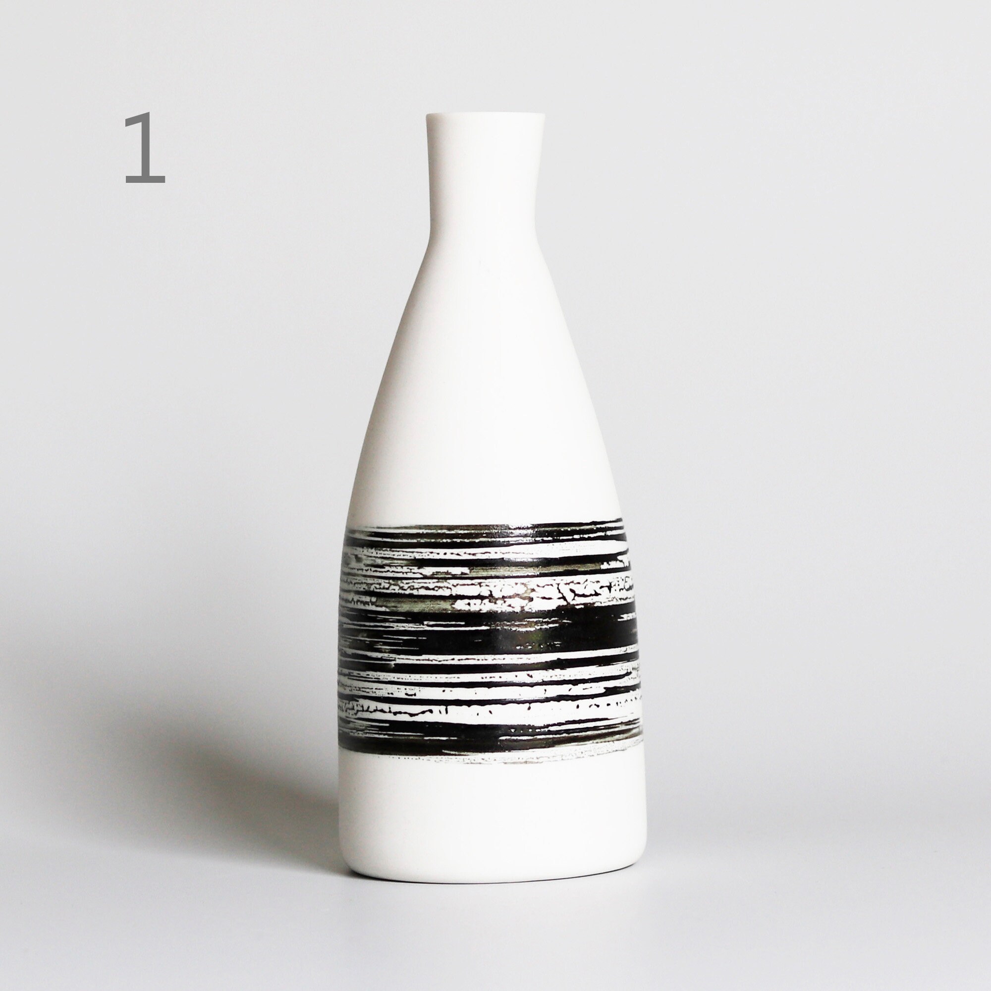 Petite Bouteille 300Ml/10Oz ou Vase Blanc et Noir en Porcelaine Utilitaire Décoratif