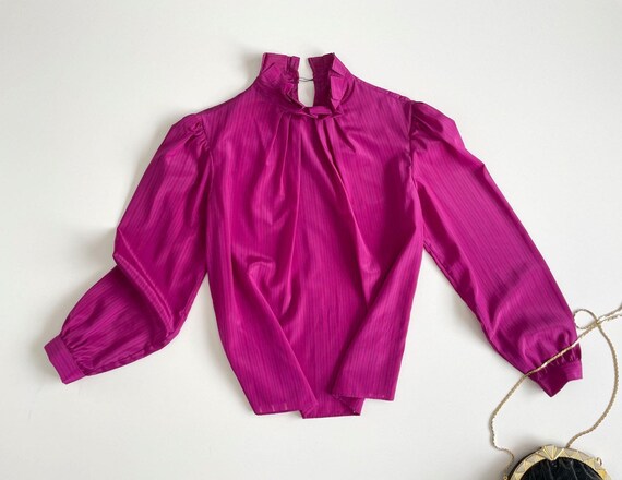 70s retro blouse secretary blouse ruffle collar h… - image 2