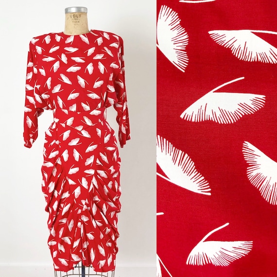 80s red belted straight fitted dress ginko leaf p… - image 1