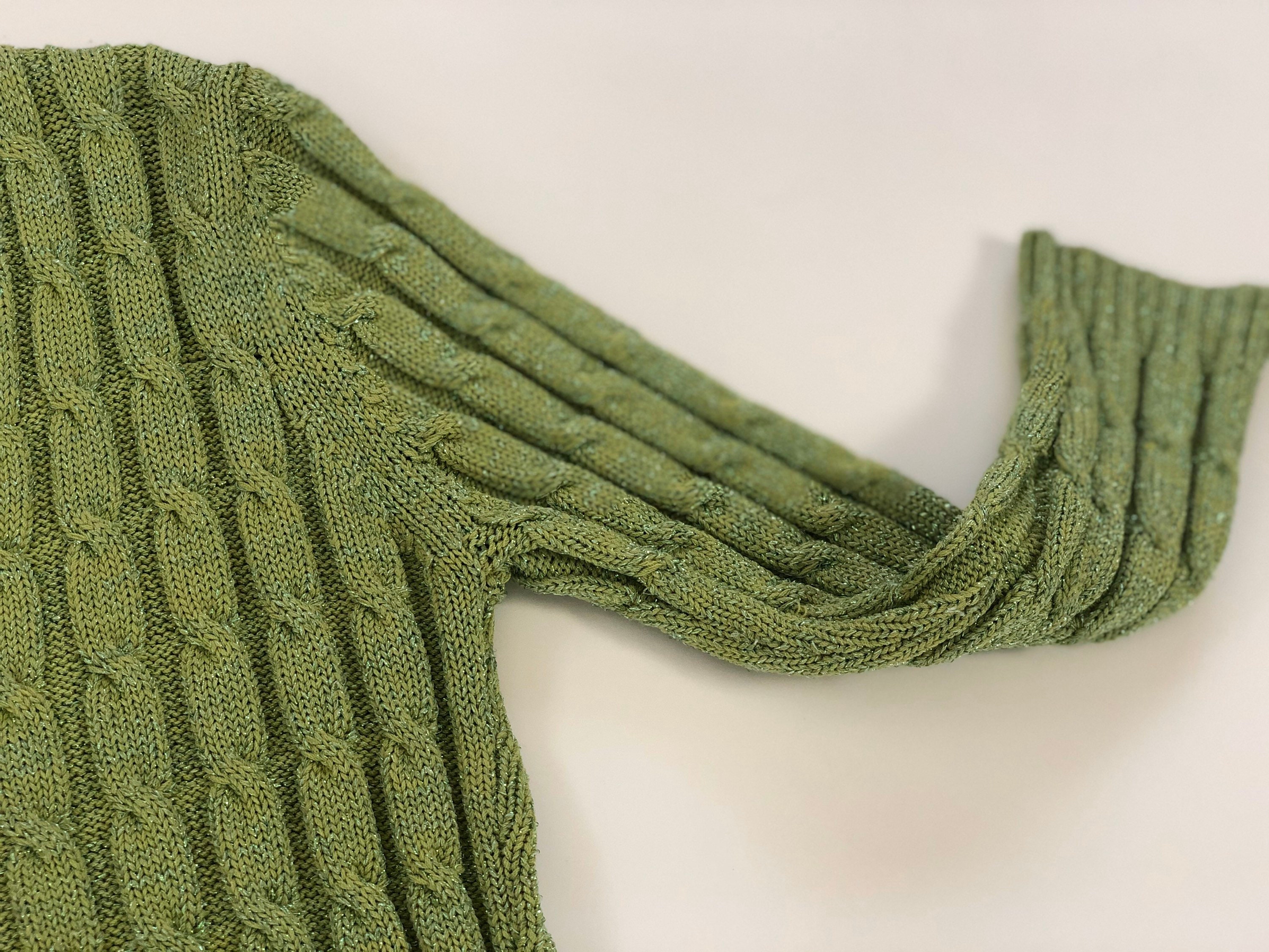 90s chartreuse green ribbed silk sweater cable knit cropped scoop neck