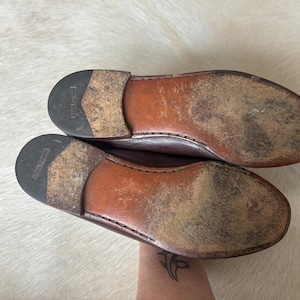 vintage men’s leather slip on loafers with gold horsebit ferragamo size 8 bild 7