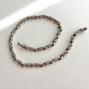 90s Chunky Sterling Silver Link Necklace - Metropolitan Museum of Art Jewelry