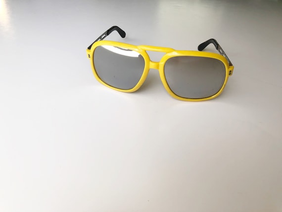 80s Yellow Mirrored Sunglasses: Retro Ski Patrol Sunnies - Small Fit