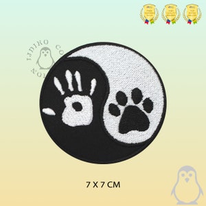 Yin Yang Hand Paw Circle Logo Patch Embroidered Iron On Patch Sew On Badge Applique