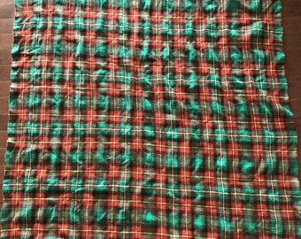 Vintage Creagaran Wool Throw Blanket Plaid Tartan  Made in Scotland 49"X61" Woven