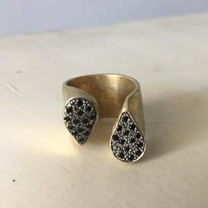 Handmade Vintage Sterling Silver Ring with Black and White Zircons.