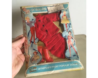 Vintage Shillman's Snappy Suit Set for Barbie and most popular dolls. Collectible 1980's High Fashion Clothes Set, made in Brooklyn, N.Y.