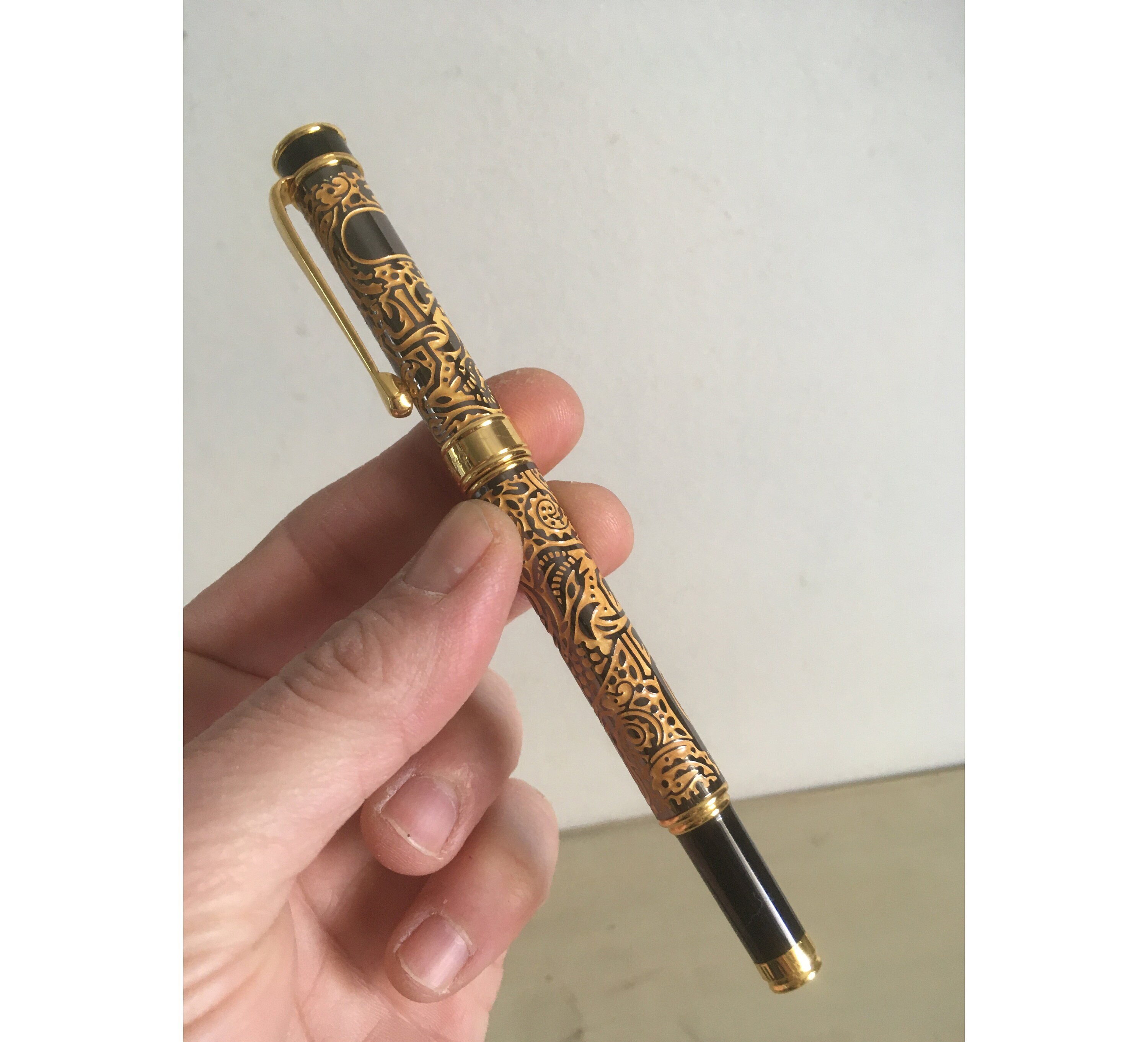 Vintage VACCARO Fountain Pen, Made in Germany. Iridium Point Extra Fine Nib. Black Lacquer and Yellow Enamel Body. Great Working Condition.