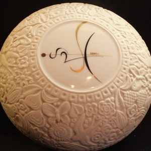 Vintage Porcelain Candy Box by Tirschenreuth. White German porcelain. Elegant Embossed Ceramic Trinket Box with Floral Design.