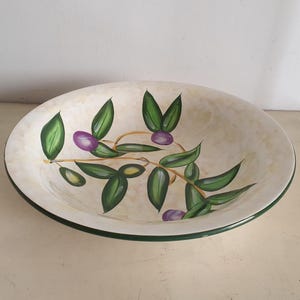 Grand bol vintage en céramique grecque, branches d&#39;olivier peintes à la main, lavabo rustique méditerranéen, bol à fruits ou à salade en faïence de Grèce.