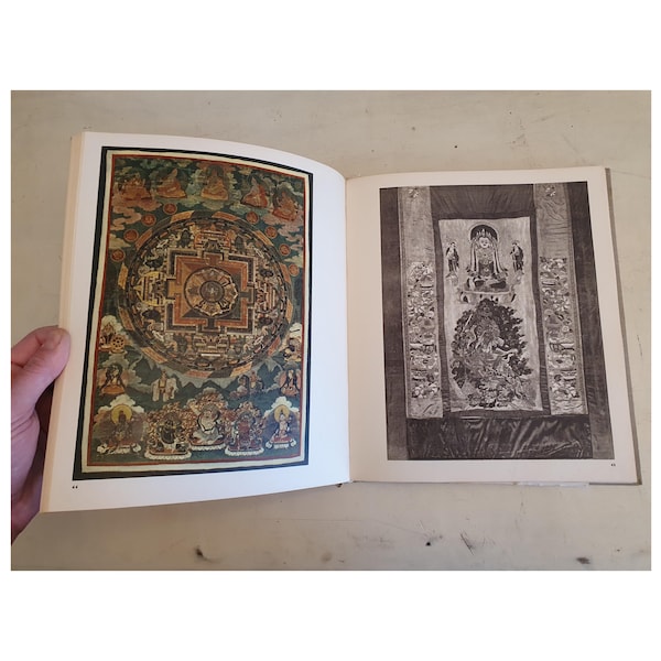 Vintage 1958 "L'Art Tibétain" Illustrated Art Book - Buddhist Sculptures & Artifacts, 111 Pages, Large Format 28x24cm. Collectible Books.