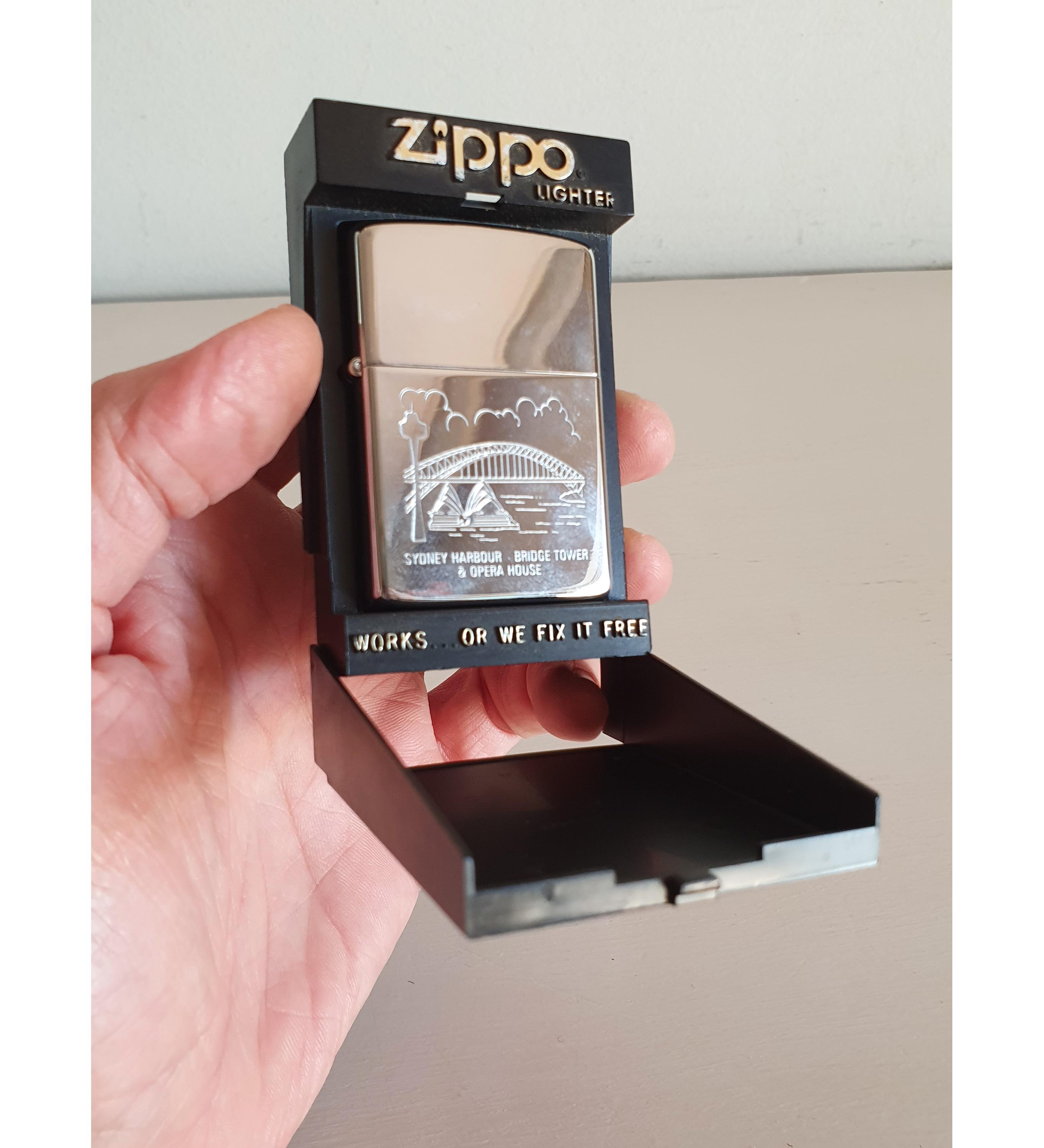 Vintage 1989 Zippo Lighter Sydney Harbour Bridge Tower & Opera