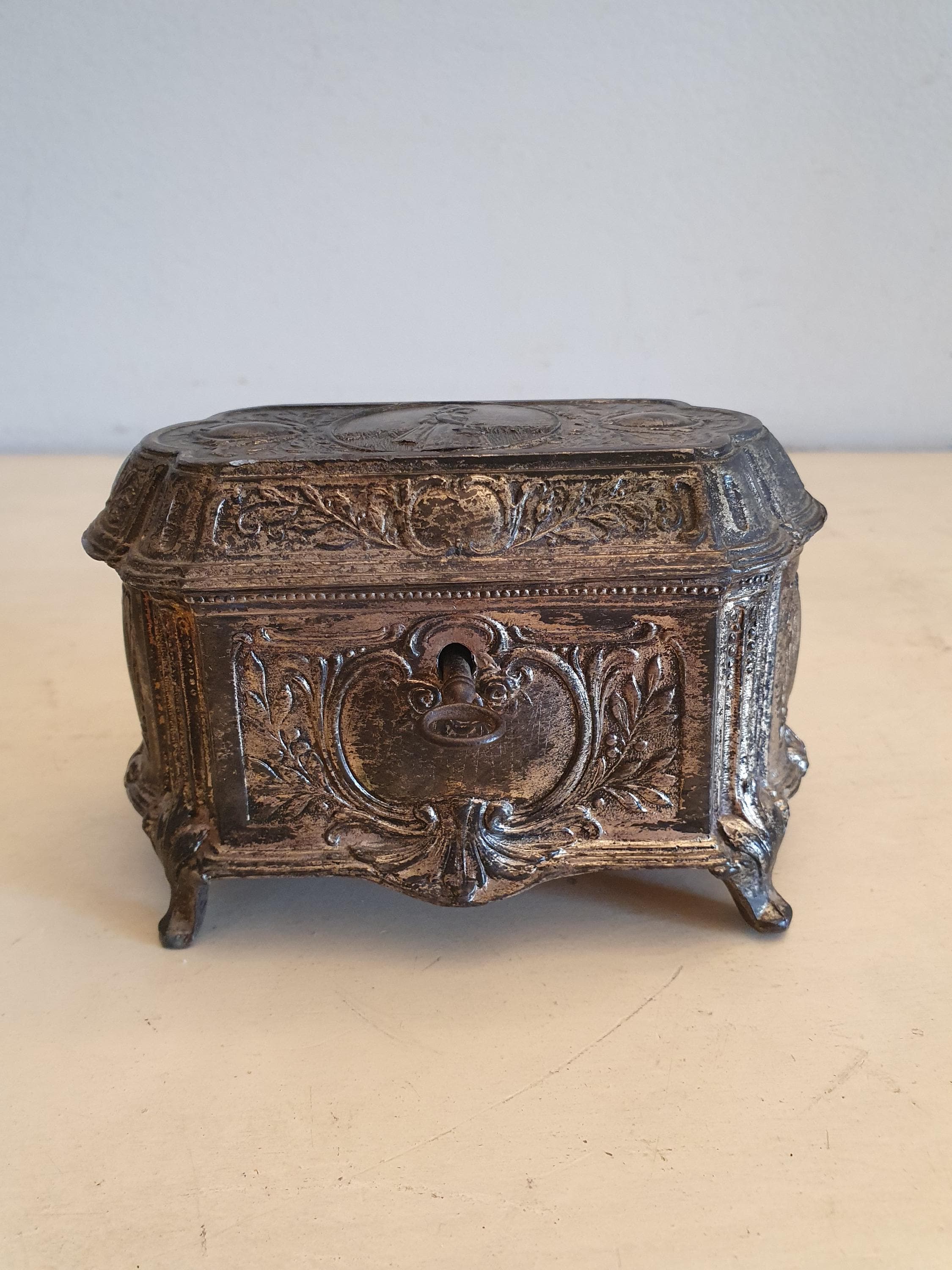 アンティークジュエリーボックス - Etsy 日本