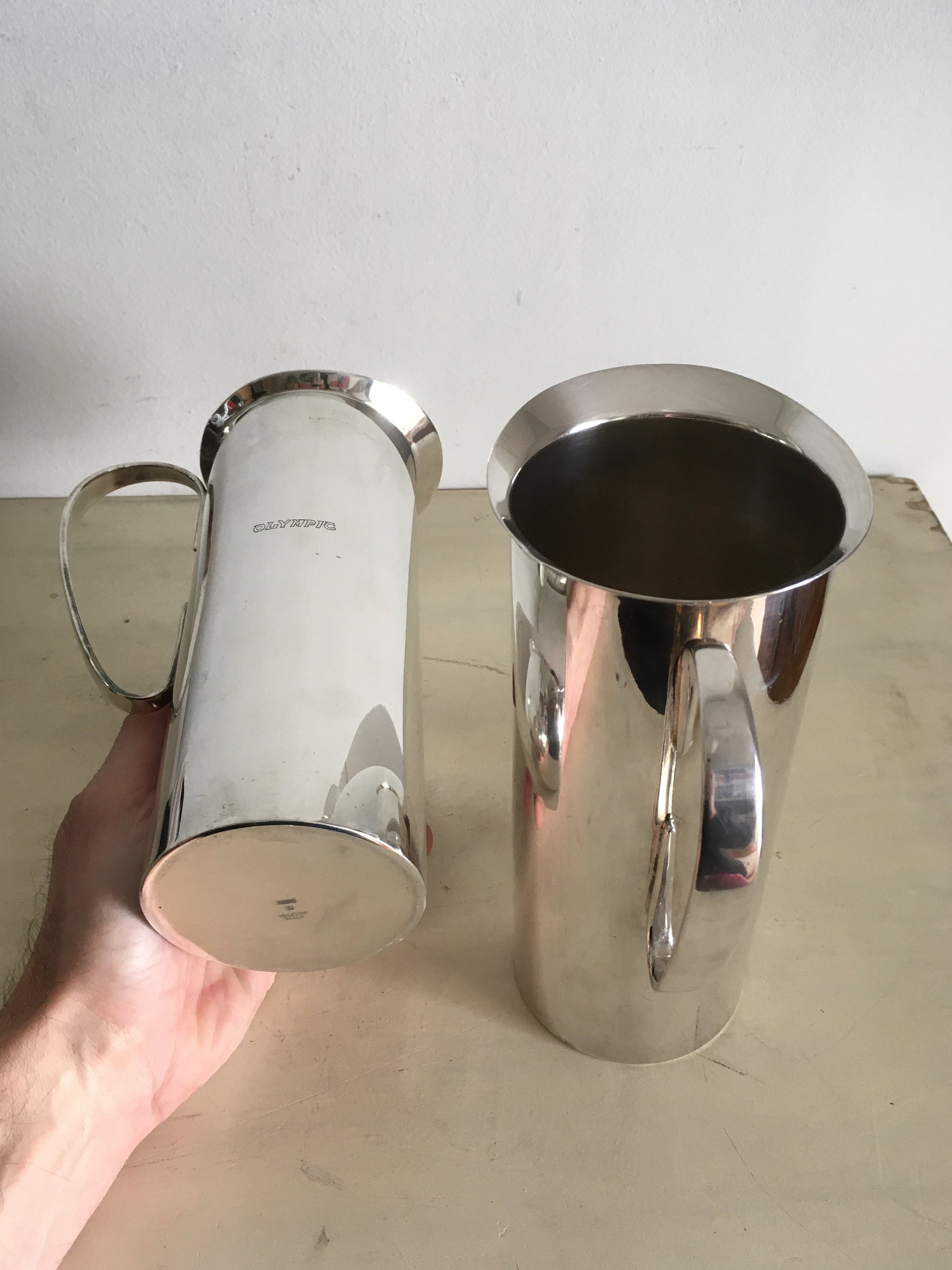 Christofle 一輪挿し 1960's Christofle Water Pitchers. Made for Olympic Airways, Pair