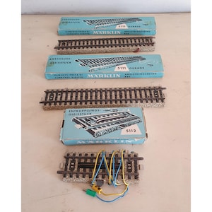 Vintage Marklin HO Track Set 5111 & 5112 – 3x Feeder Tracks + 1x Uncoupler with Wires – Original Boxes – 1950s–60s Germany