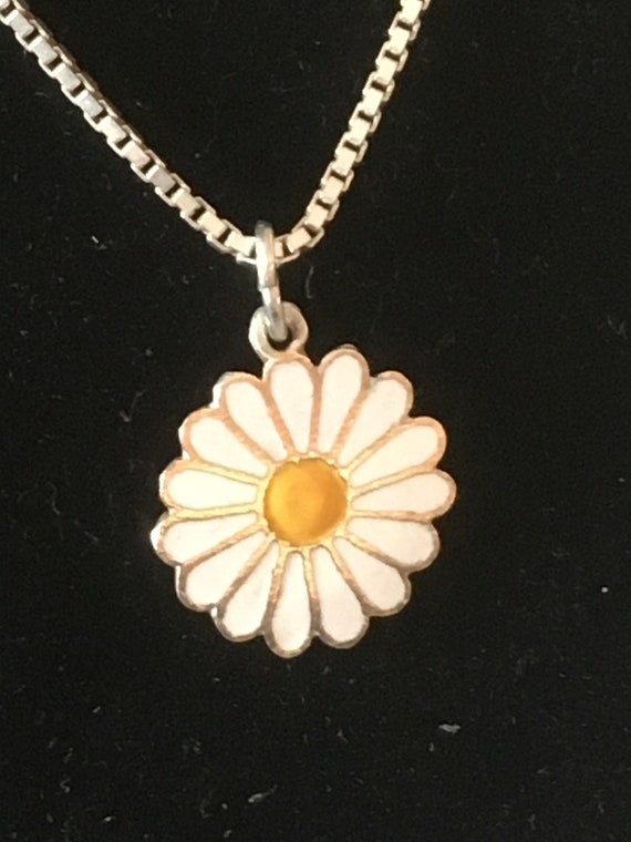 Silver & Enamel Daisy Pendant. Sterling Silver 95… - image 8