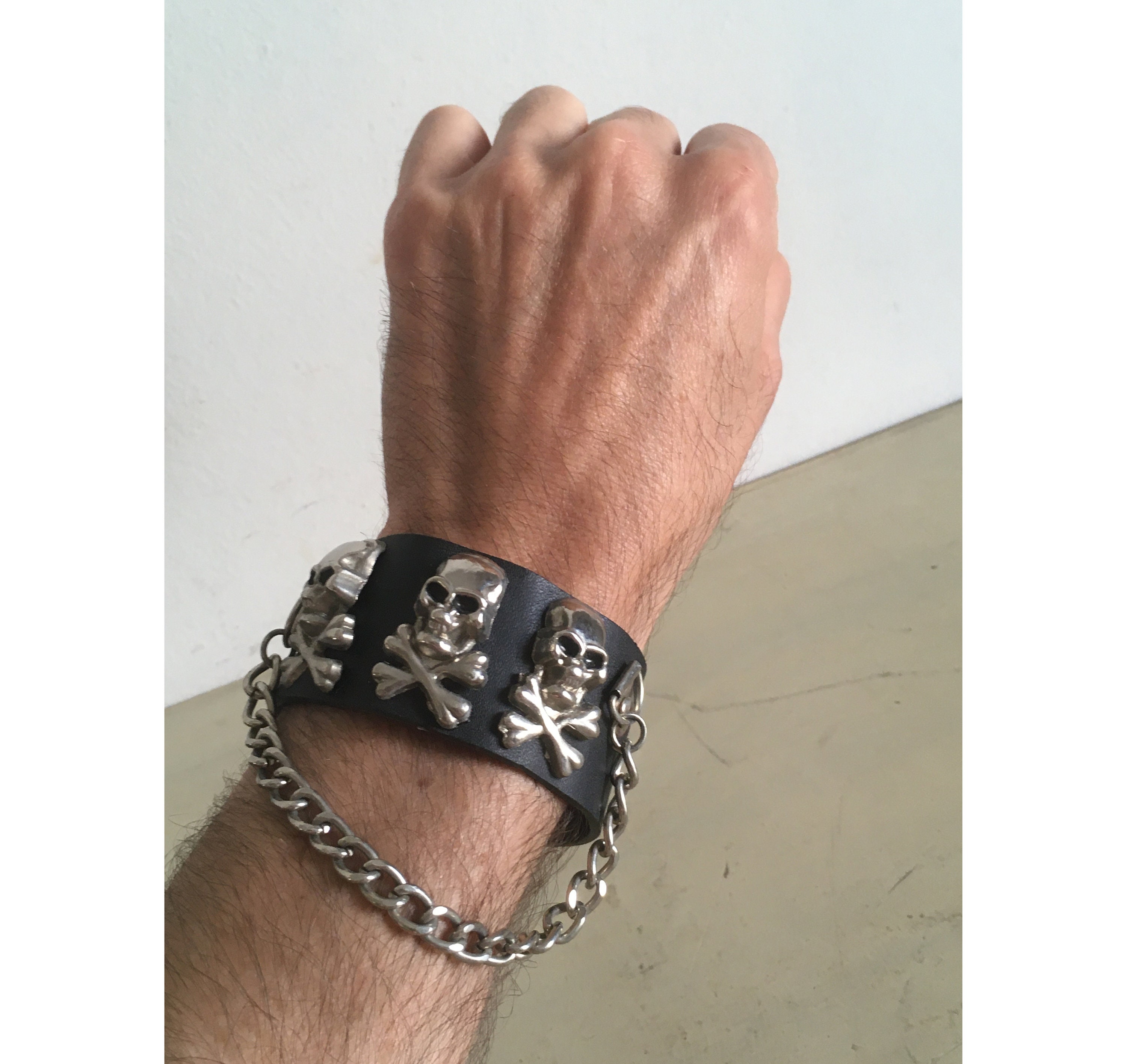 Akizoom Fashion Punk Bangles Stainless Steel Hand of Fatima Beads