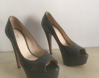Genuine Prada Preloved Vintage Shoes. High Heels Platforms Peep Toe Shoes for Women. Dark Green Deluxe Heels Testified Prada, Made in Italy.