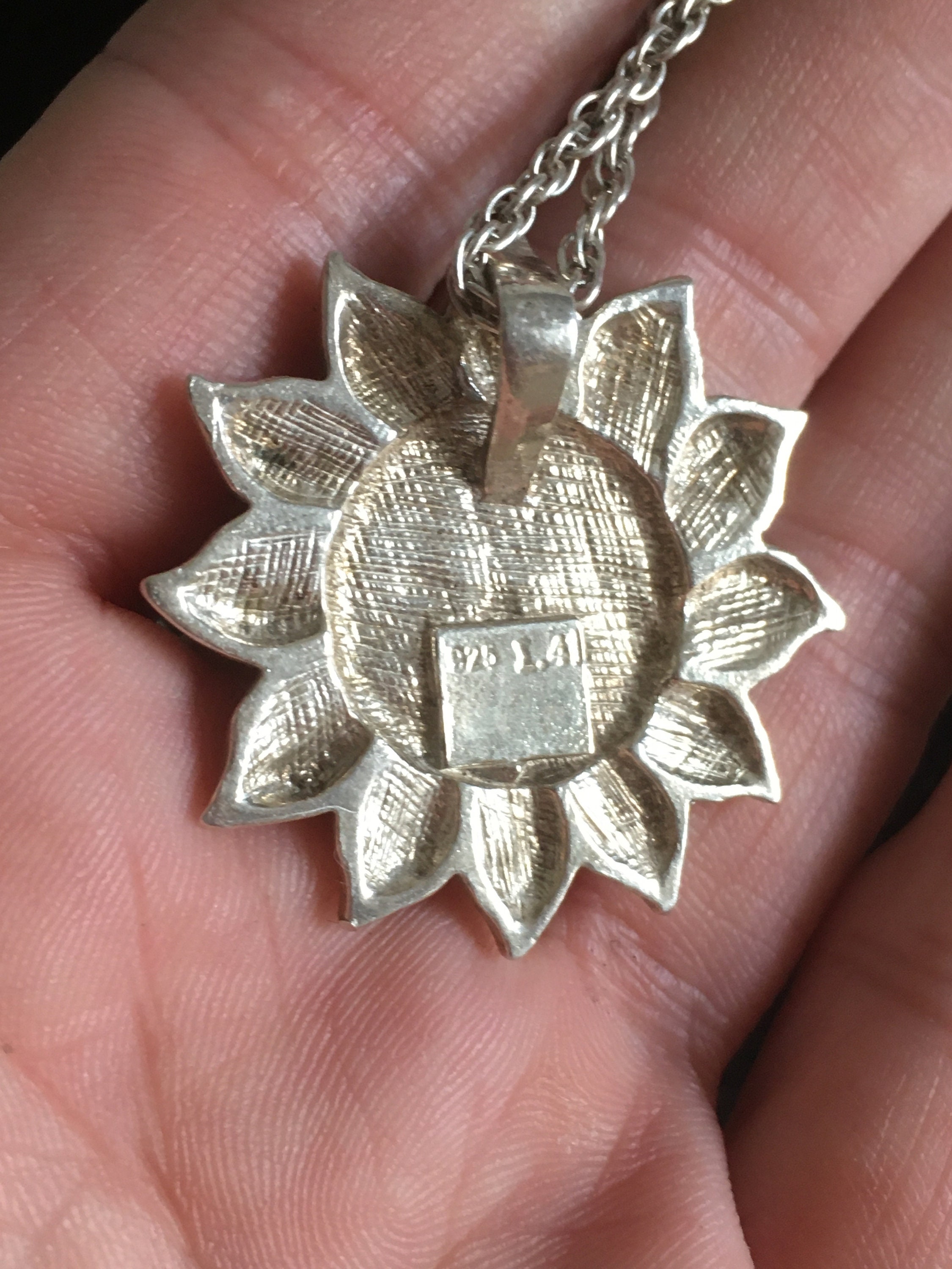 Pendentif Soleil Motif Grec En Argent 925 - Neuf Avec étiquettes, Bijou élégant