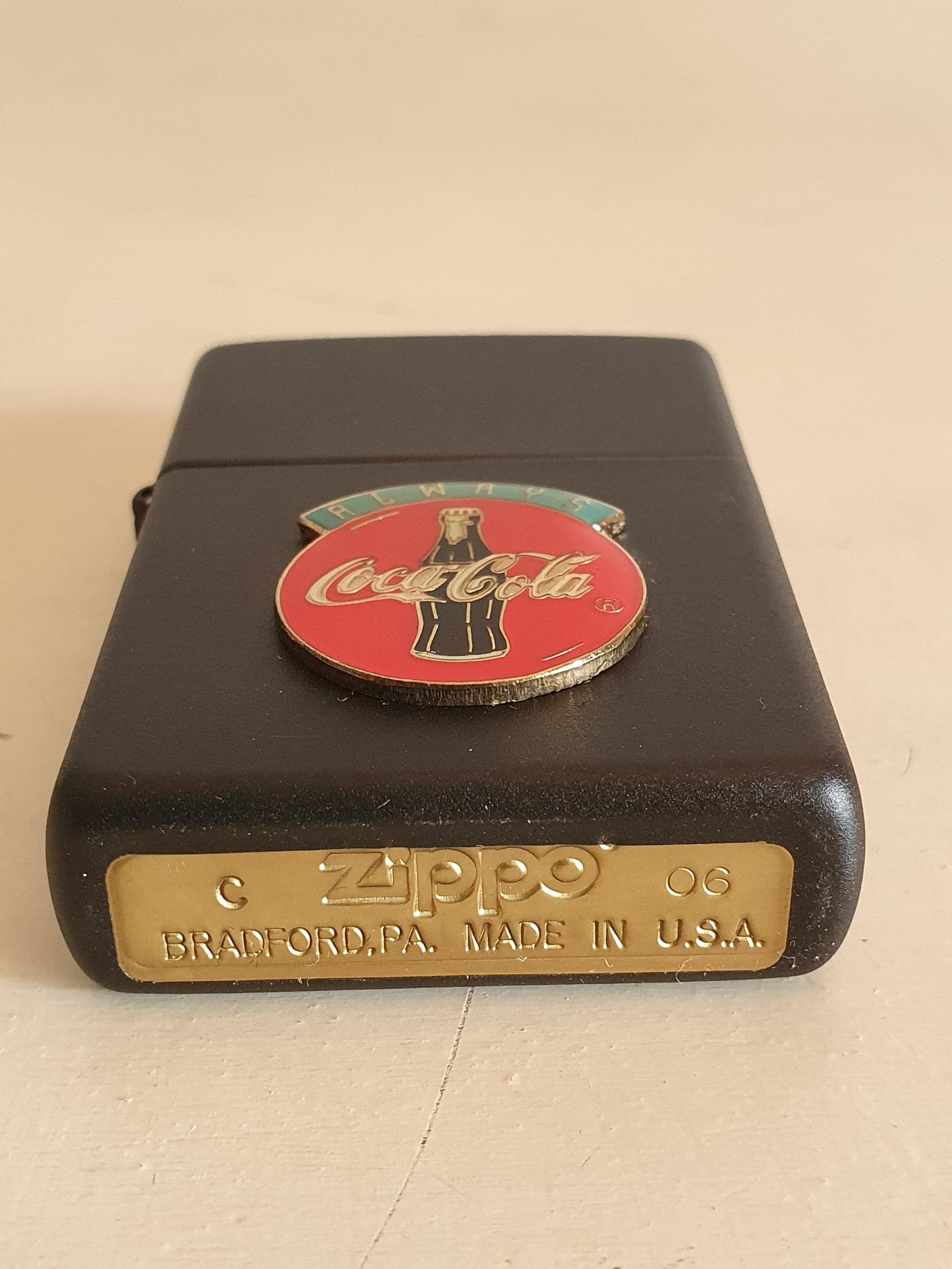 Vintage 2006 Zippo Lighter Coca-cola Black Matte, Rare Unused in