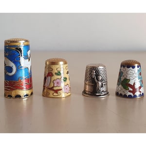 Set of 4 Vintage Thimbles Cloisonné and Silver Tone Statue of Liberty Sewing Collectibles