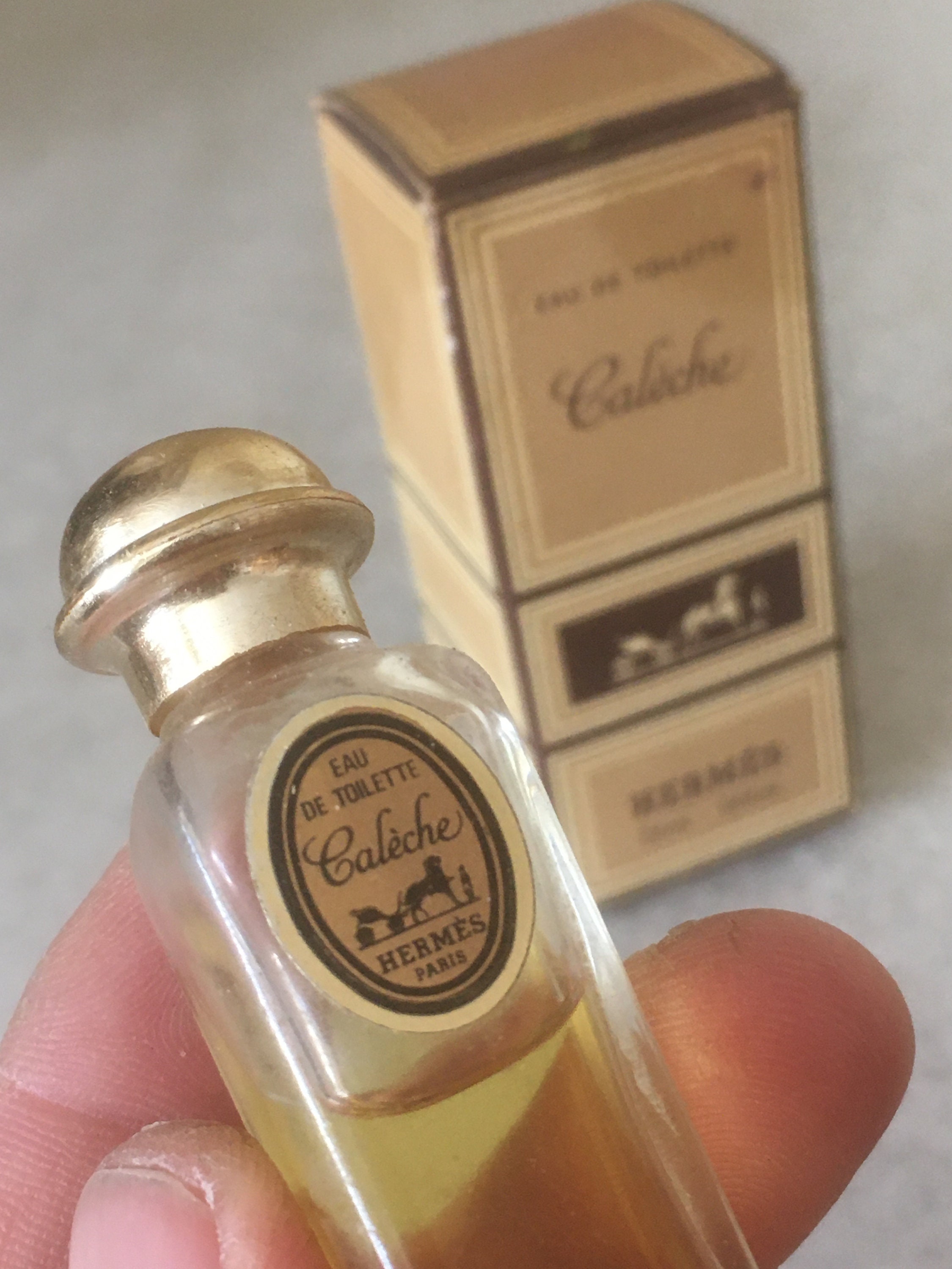 エルメス　Calèche 香水ボトル　箱付き　ブランド　お洒落　メンズ ヴィンテージ 香水瓶 元箱付 エルメス Caleche その他素材