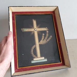 Antique Victorian Fabric Cross in Framed Shadow Box, Religious Memorial Artwork, 35 x 21 cm, Handmade Christian Wall Hanging.