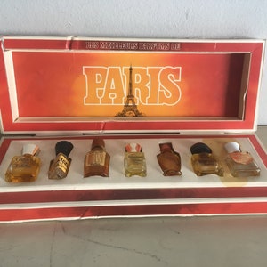 Vintage Les Meilleurs Parfums de Paris, Set de botellas de perfume en miniatura. Colección Aromas Publicitarios años 70. Botellas de vidrio coleccionables.