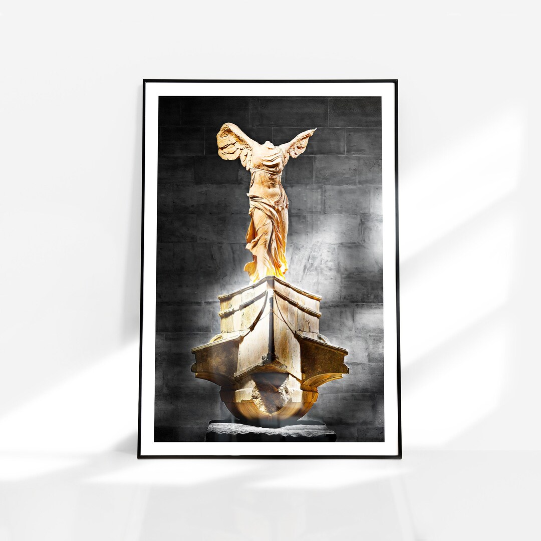 winged victory of samothrace artist