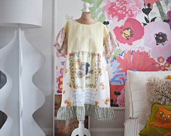 Sukienka z patchworku z recyklingu, vintage'owy materiał z recyklingu, styl boho hippie