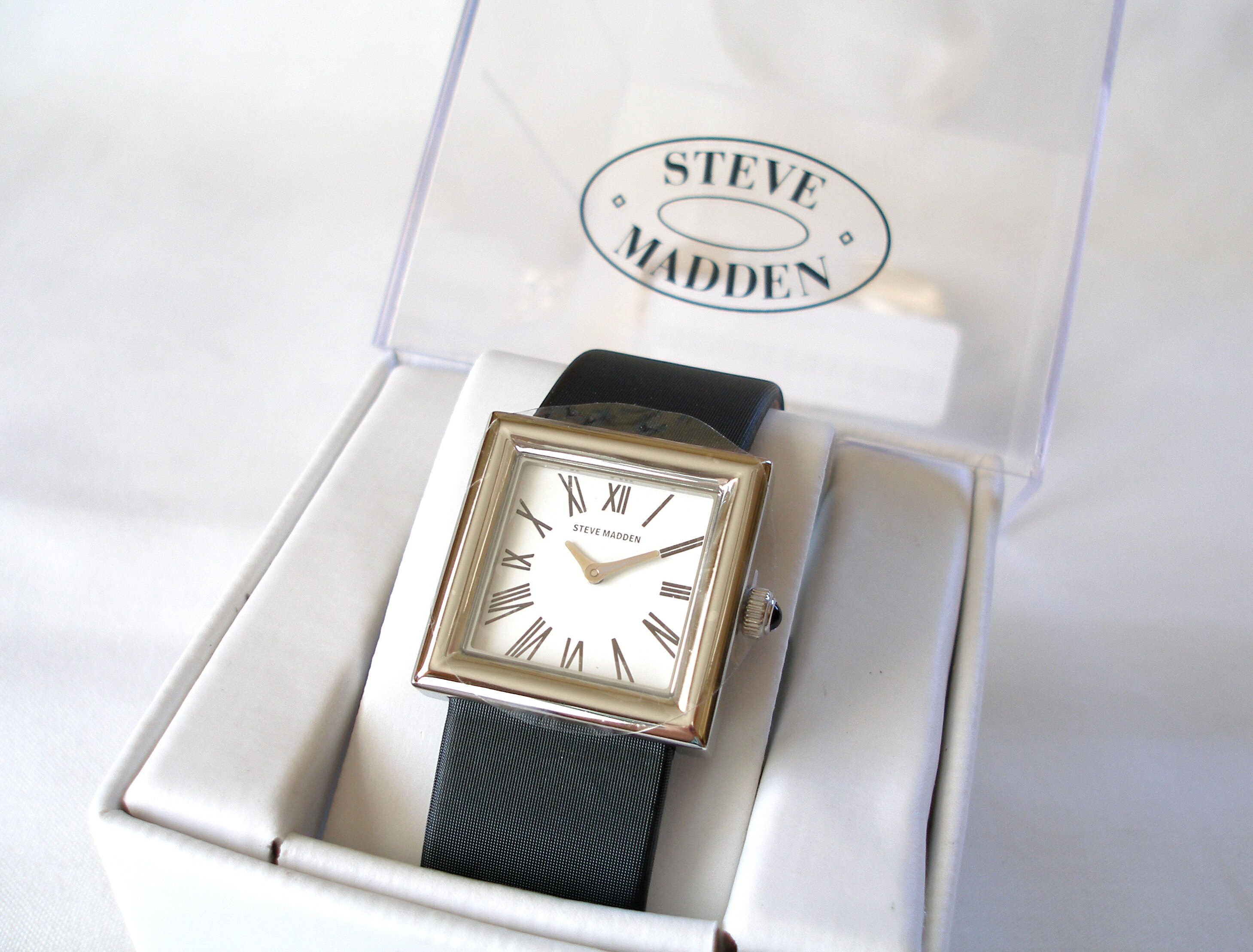 Steve madden watch women's hotsell