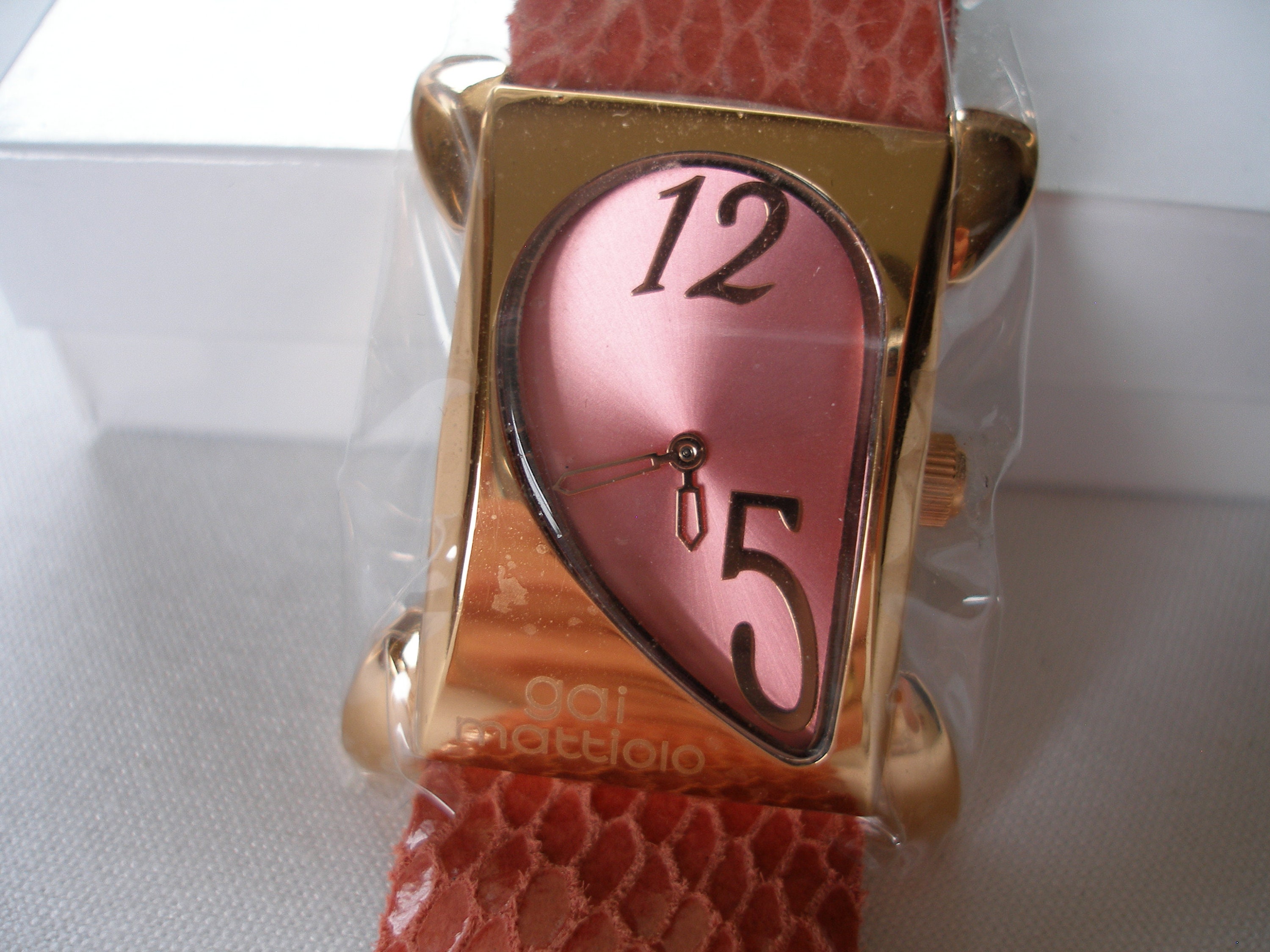 Gai Mattiolo Womens Watch 26mm Pink Dial Rose Gold Tone Tear Drop New Battery GAI MATTIOLO, ITALY - Ladies Quartz Movement Stainless Steel  main image 4