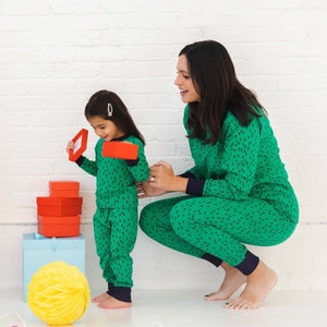 Organic Cotton & Fair Trade Certified Family Holiday Evergreen Trees Pajamas image 7